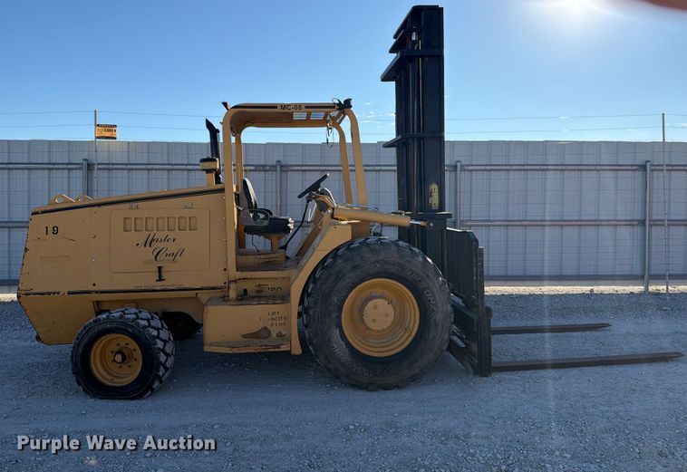 image for item YA5359 2016 Mastercraft MC0811126 forklift