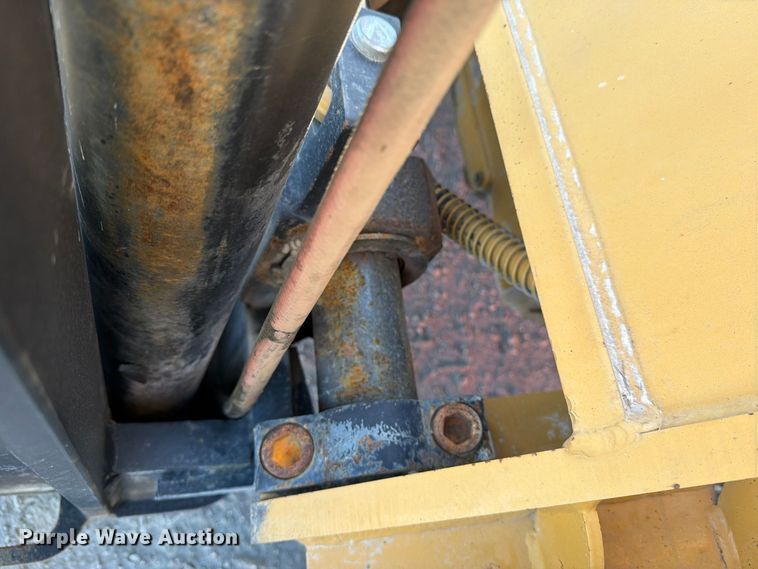 image for item YA5359 2016 Mastercraft MC0811126 forklift