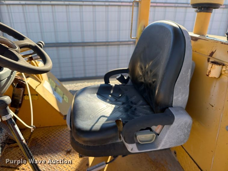 image for item YA5359 2016 Mastercraft MC0811126 forklift