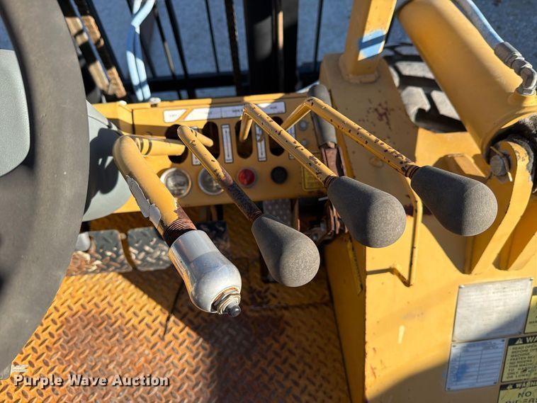 image for item YA5359 2016 Mastercraft MC0811126 forklift