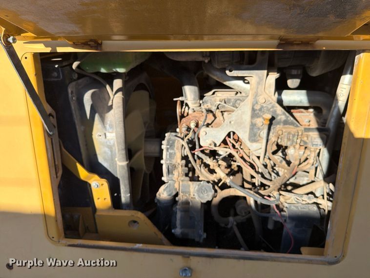 image for item YA5359 2016 Mastercraft MC0811126 forklift