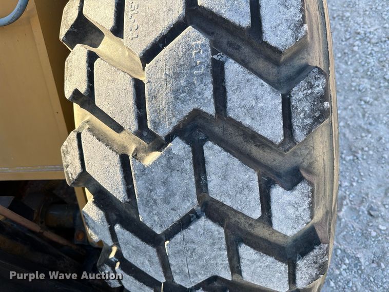 image for item YA5359 2016 Mastercraft MC0811126 forklift