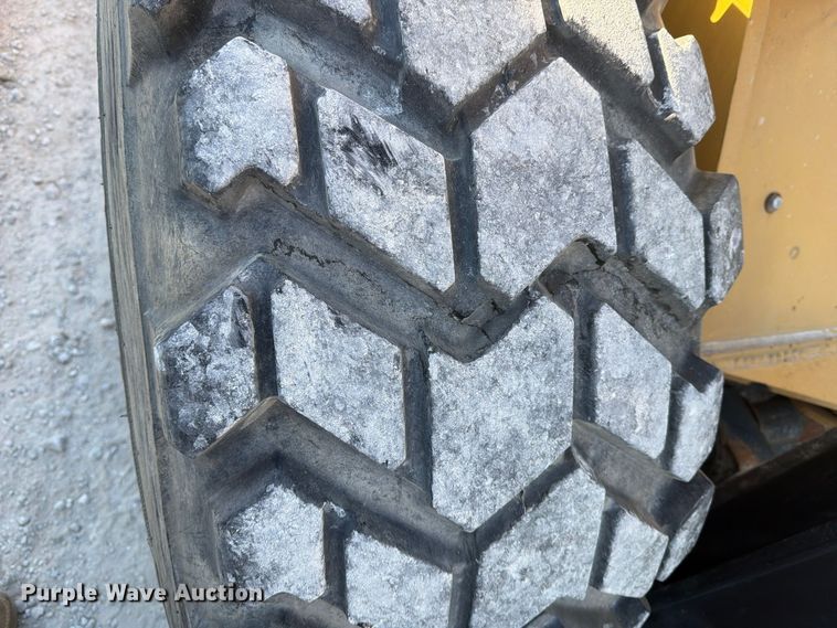 image for item YA5359 2016 Mastercraft MC0811126 forklift