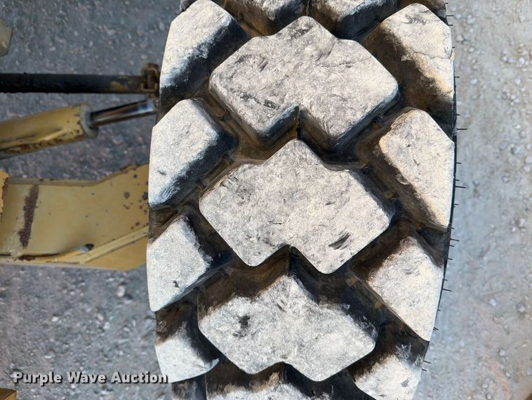 image for item YA5359 2016 Mastercraft MC0811126 forklift