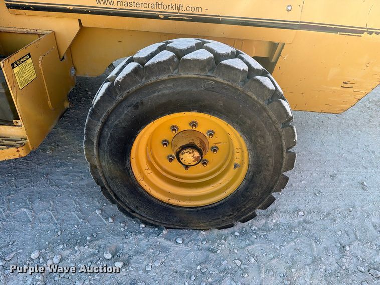 image for item YA5359 2016 Mastercraft MC0811126 forklift