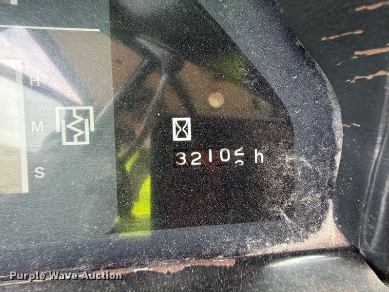 image for item YA5373 2004 Komatsu HD325-6 water truck
