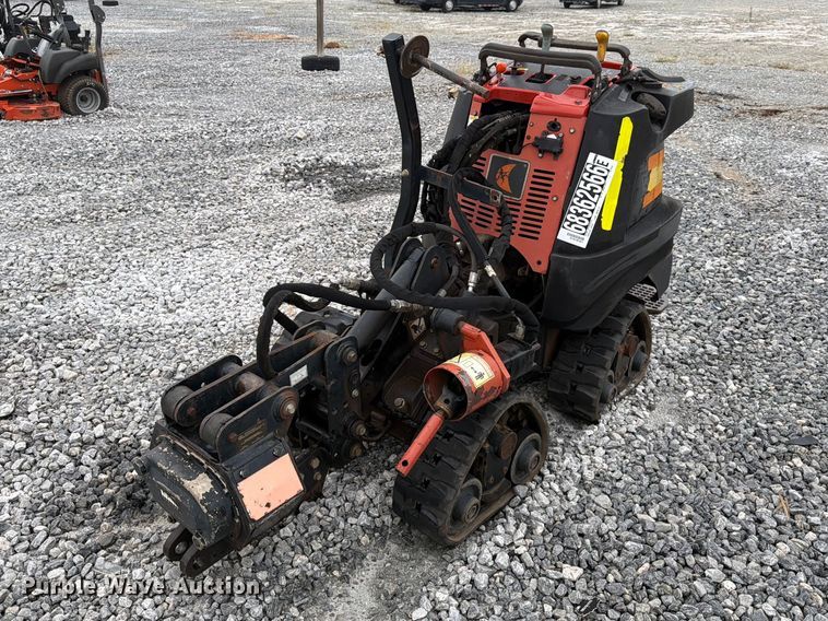 image for item YA5433 2013 Ditch Witch R300 cable plow
