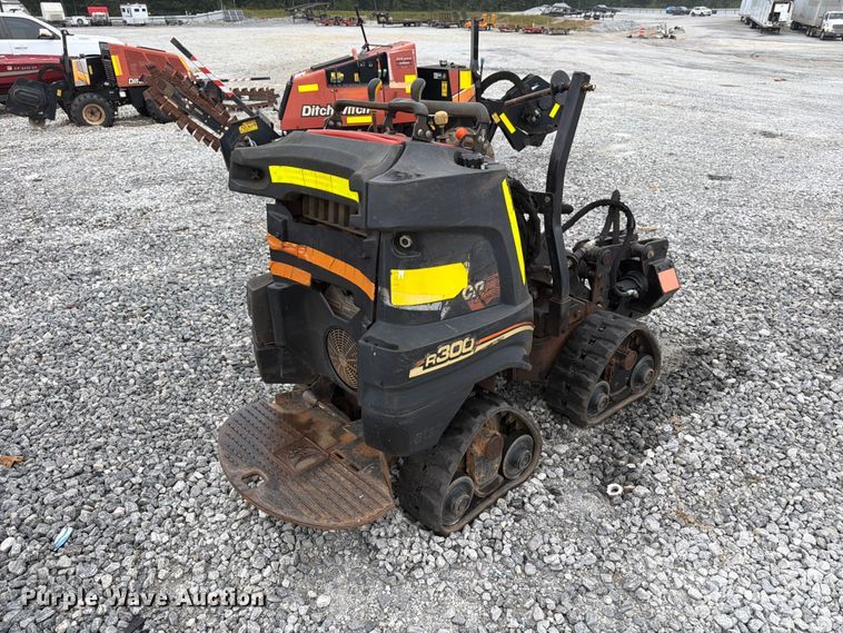 image for item YA5433 2013 Ditch Witch R300 cable plow
