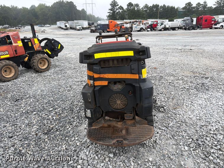 image for item YA5433 2013 Ditch Witch R300 cable plow
