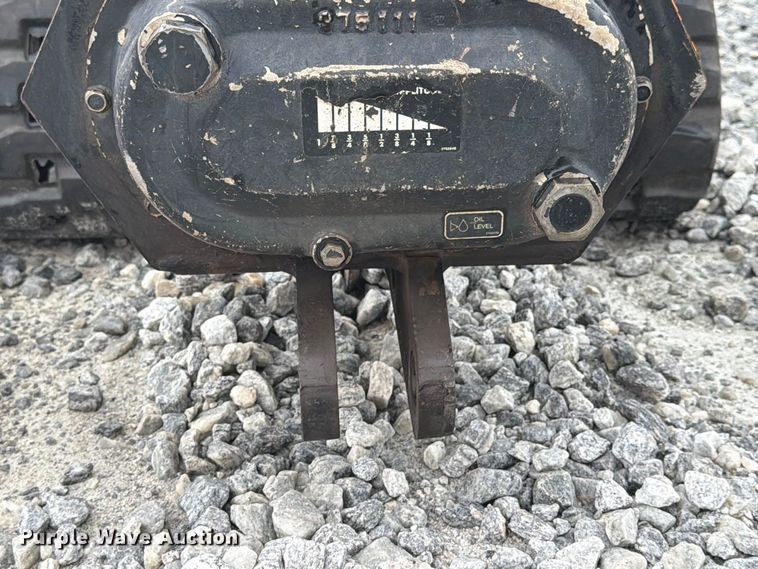 image for item YA5433 2013 Ditch Witch R300 cable plow