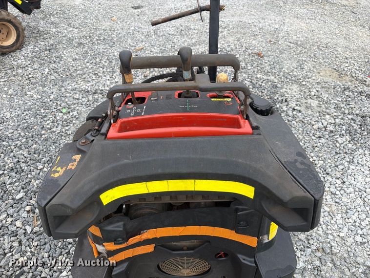 image for item YA5433 2013 Ditch Witch R300 cable plow
