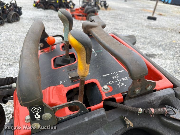 image for item YA5433 2013 Ditch Witch R300 cable plow