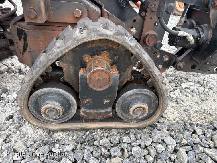 image for item YA5433 2013 Ditch Witch R300 cable plow