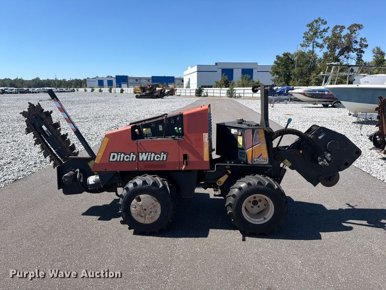 image for item YA5434 2017 Ditch Witch 410SX trencher