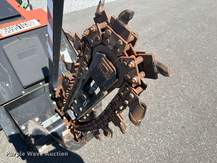 image for item YA5434 2017 Ditch Witch 410SX trencher