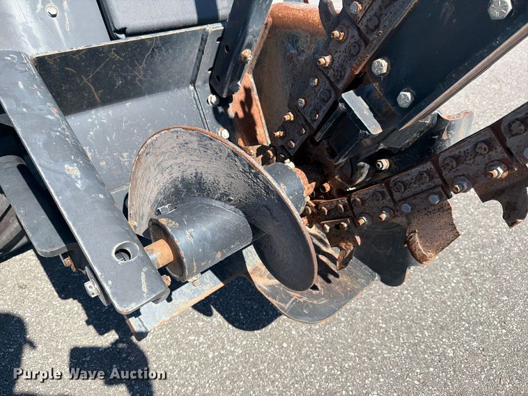 image for item YA5434 2017 Ditch Witch 410SX trencher