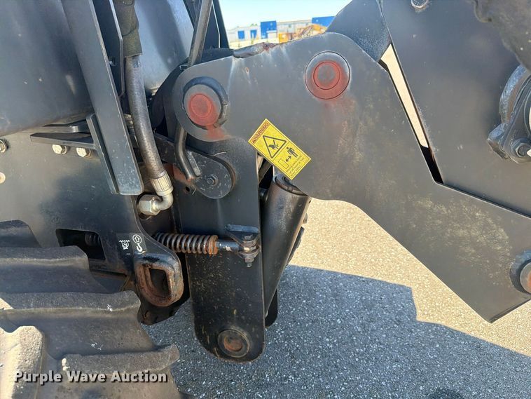 image for item YA5434 2017 Ditch Witch 410SX trencher