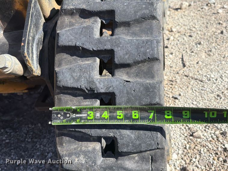 image for item YA5447 2018 Ditch Witch R300 cable plow