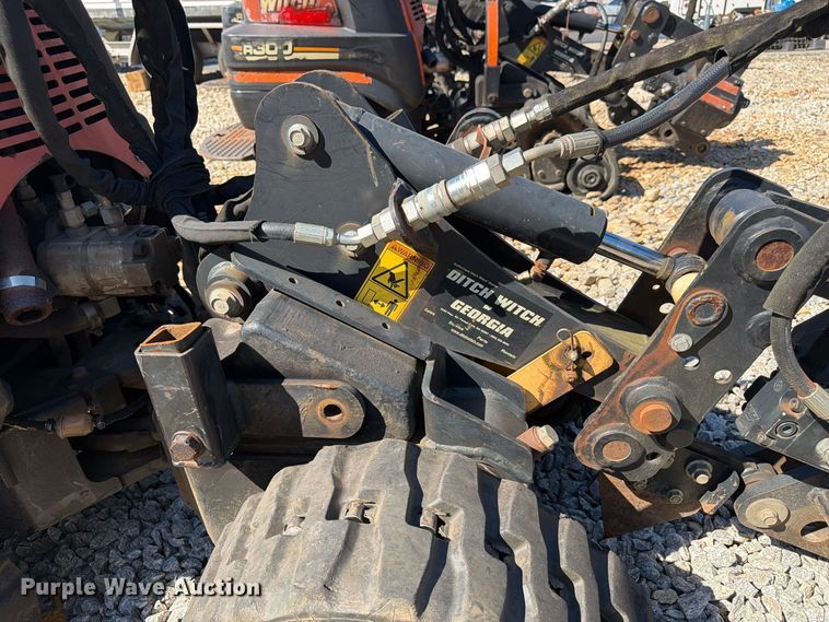 image for item YA5458 2015 Ditch Witch R300 cable plow