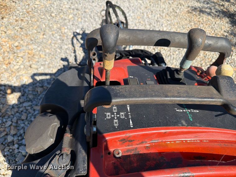 image for item YA5458 2015 Ditch Witch R300 cable plow