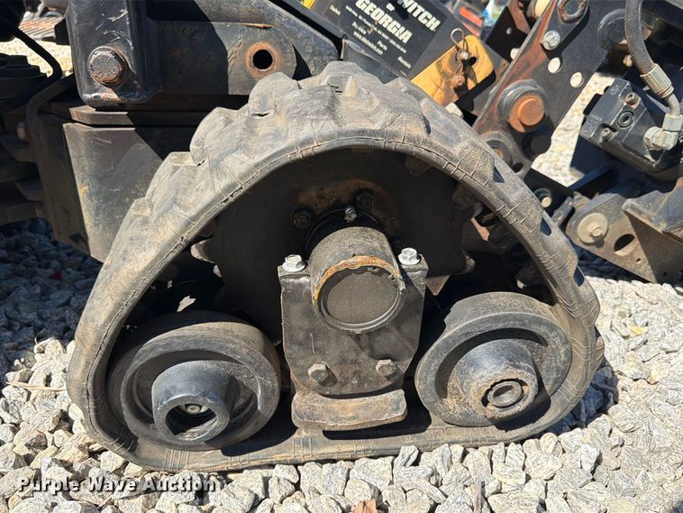 image for item YA5458 2015 Ditch Witch R300 cable plow