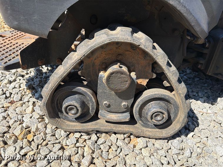 image for item YA5458 2015 Ditch Witch R300 cable plow
