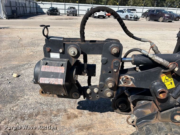 image for item YA5459 2015 Ditch Witch R300 cable plow