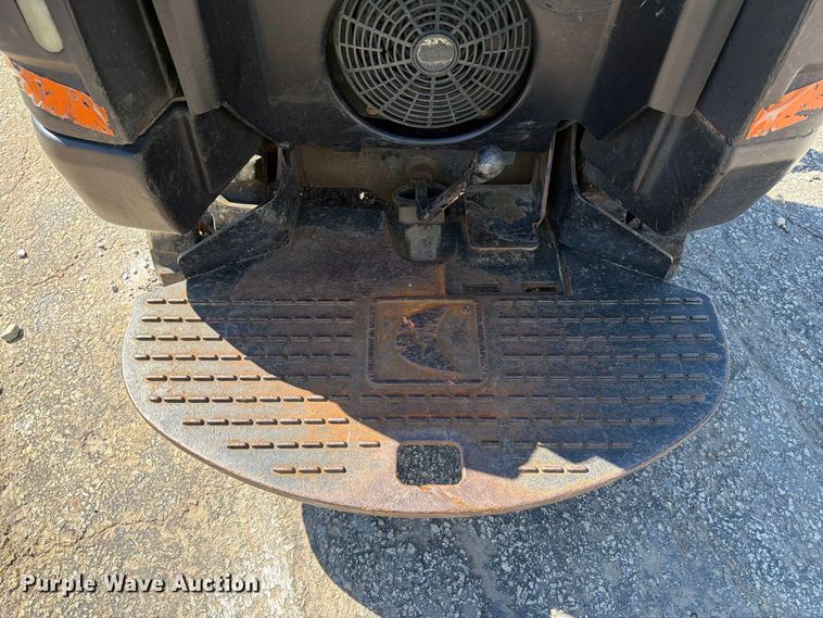 image for item YA5459 2015 Ditch Witch R300 cable plow