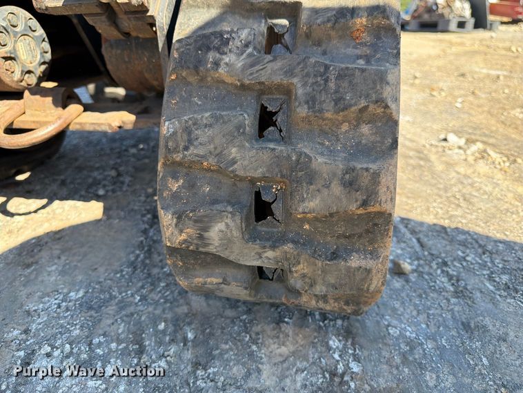 image for item YA5459 2015 Ditch Witch R300 cable plow