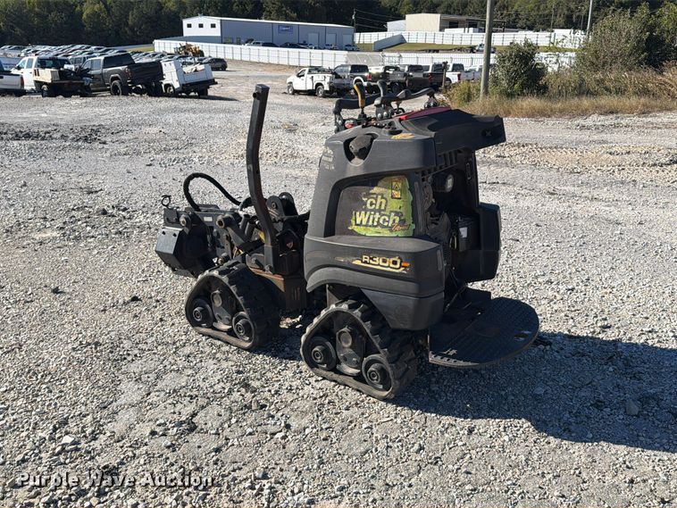 image for item YA5475 2016 Ditch Witch R300 cable plow