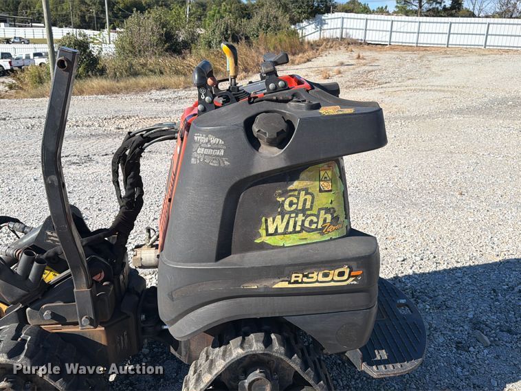 image for item YA5475 2016 Ditch Witch R300 cable plow