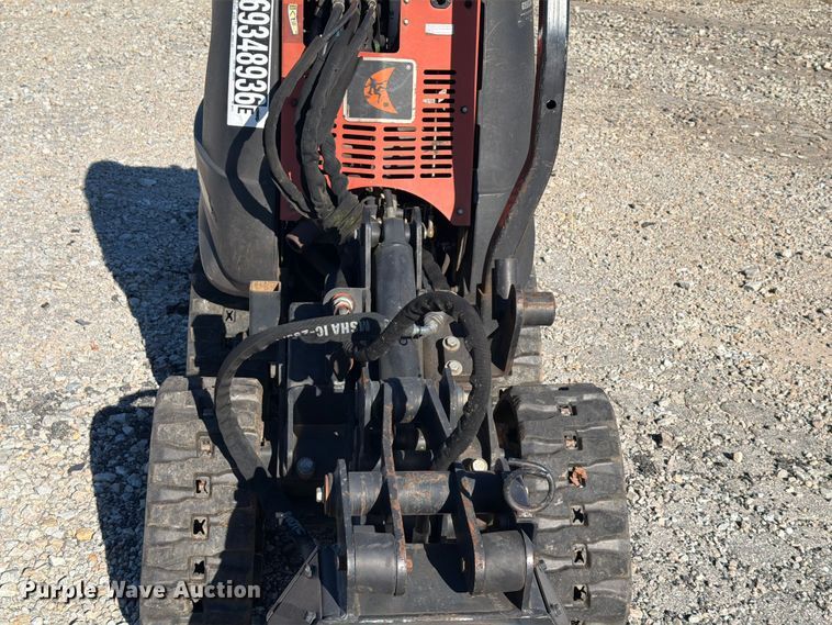image for item YA5475 2016 Ditch Witch R300 cable plow