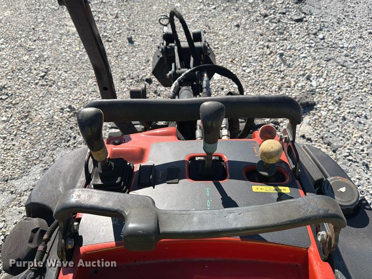 image for item YA5475 2016 Ditch Witch R300 cable plow