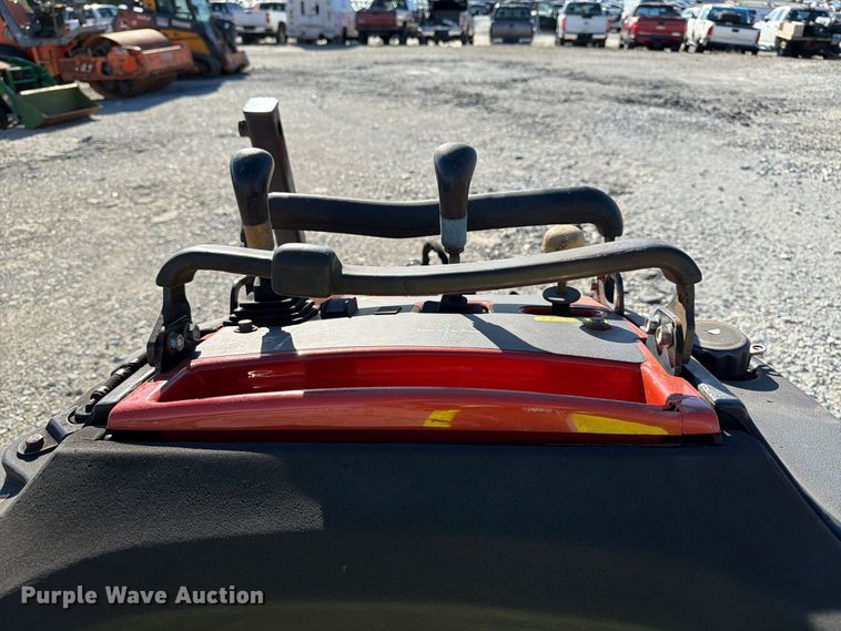 image for item YA5475 2016 Ditch Witch R300 cable plow
