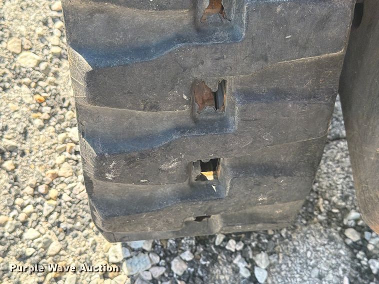 image for item YA5475 2016 Ditch Witch R300 cable plow