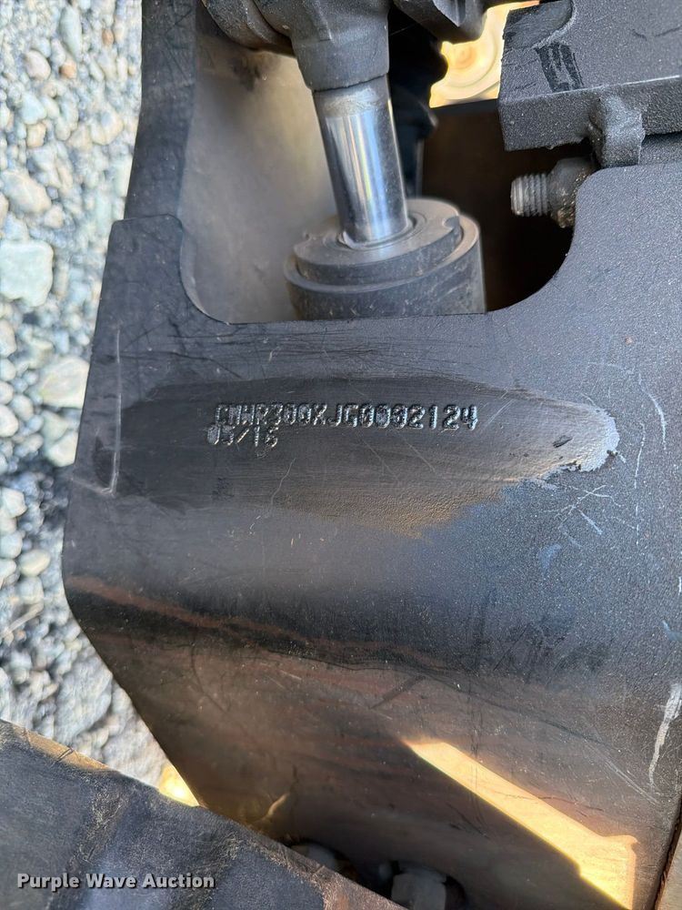 image for item YA5475 2016 Ditch Witch R300 cable plow