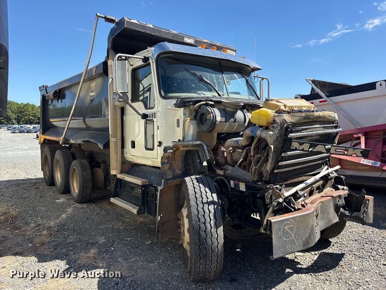 image for item YA5478 2019 Mack Granite dump truck