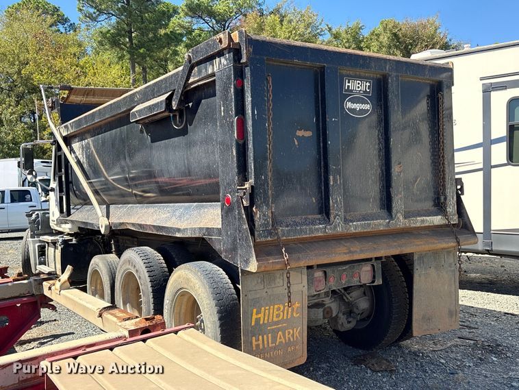 image for item YA5478 2019 Mack Granite dump truck
