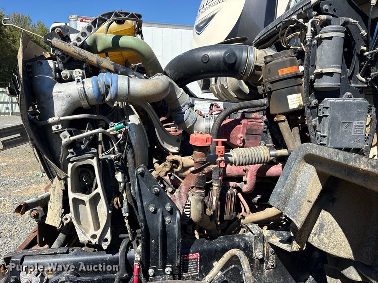 image for item YA5478 2019 Mack Granite dump truck