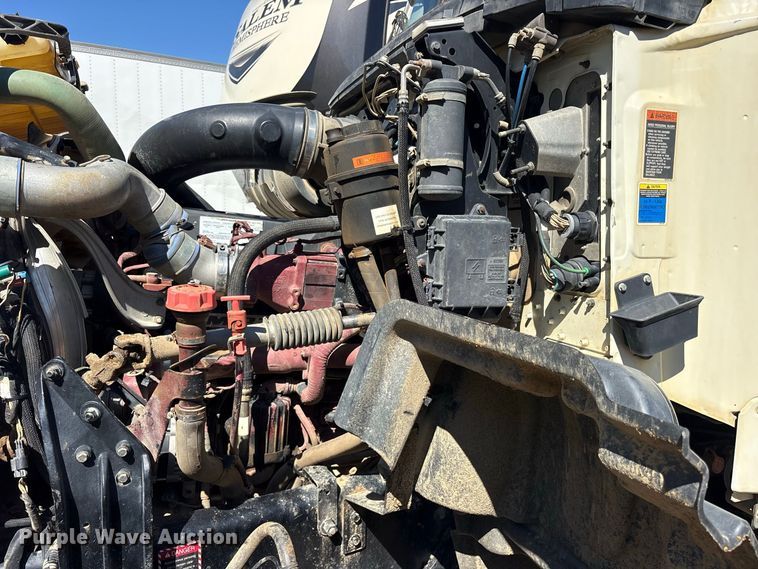 image for item YA5478 2019 Mack Granite dump truck