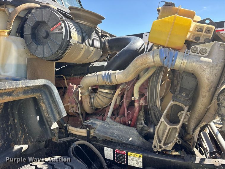 image for item YA5478 2019 Mack Granite dump truck