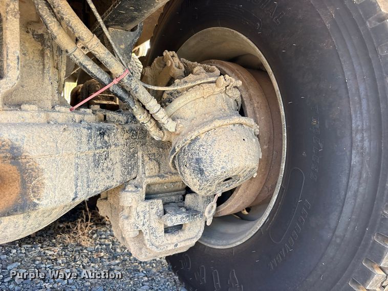 image for item YA5478 2019 Mack Granite dump truck