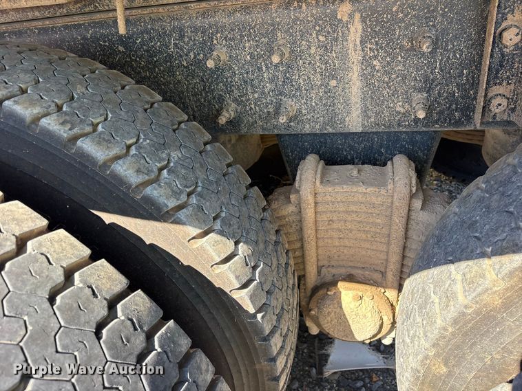 image for item YA5478 2019 Mack Granite dump truck