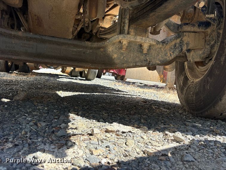 image for item YA5478 2019 Mack Granite dump truck