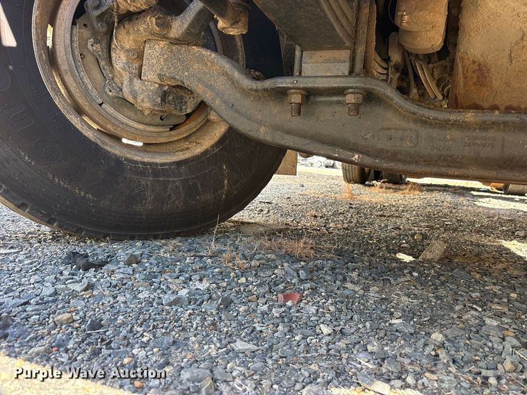 image for item YA5478 2019 Mack Granite dump truck
