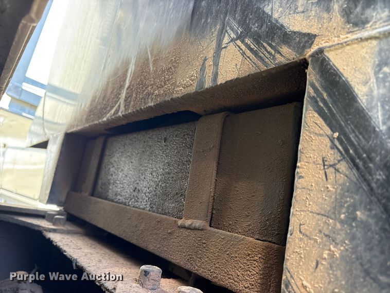 image for item YA5478 2019 Mack Granite dump truck