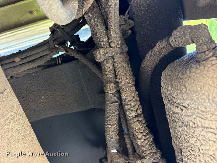 image for item YA5478 2019 Mack Granite dump truck