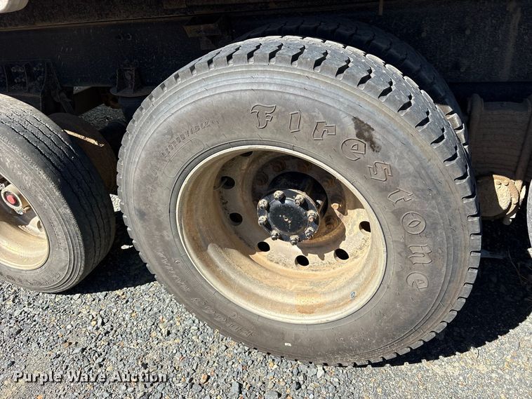 image for item YA5478 2019 Mack Granite dump truck