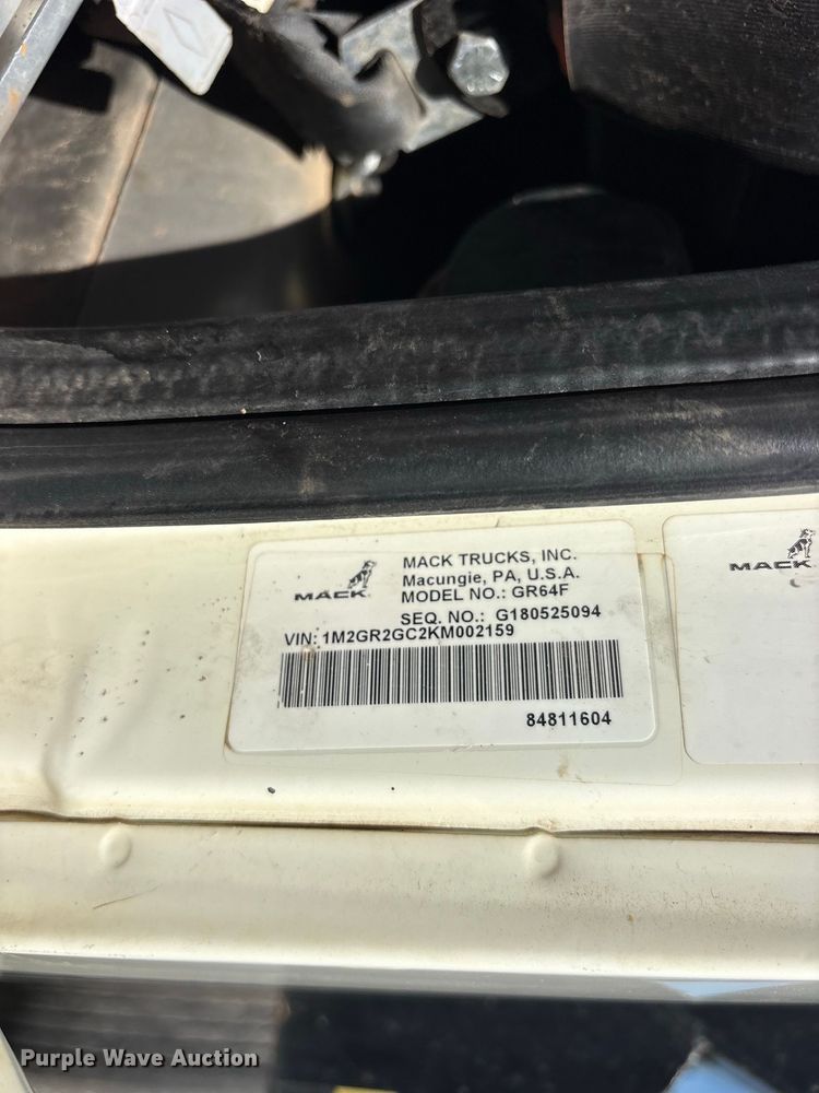 image for item YA5478 2019 Mack Granite dump truck