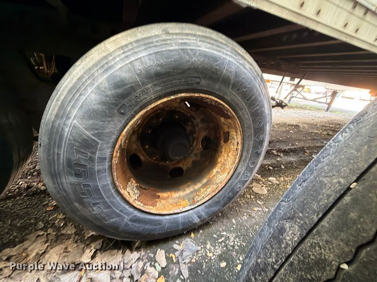 image for item YA5517 2005 Wabash DVCVHPC dry van trailer